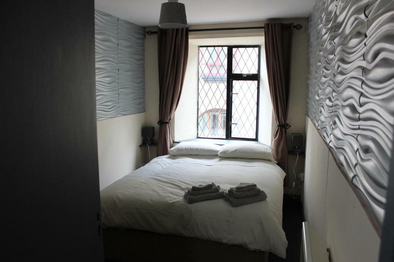Apartment Donegal Lodgings - Apt 3 - Br En-suite Donegal Town